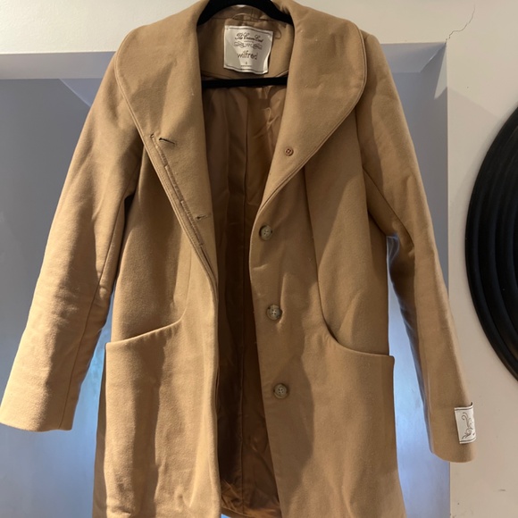SOLD Aritzia Winter Peacoat by Wilfred - Picture 2 of 5
